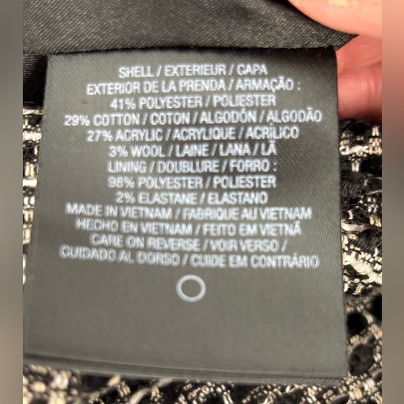 Tahari Elena NWT Woven Tweed Skirt Black White Size 12 Contemporary Office - Picture 8 of 11